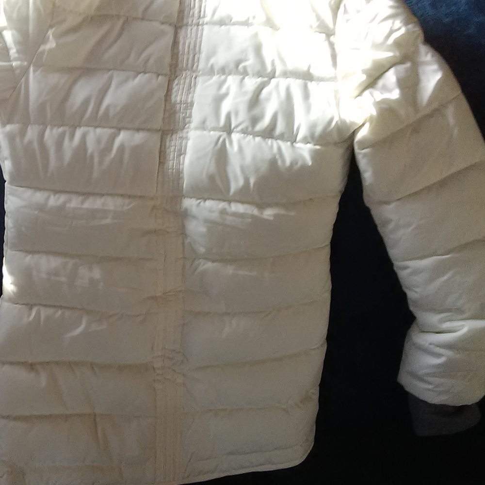Coat - Picture 4 of 7